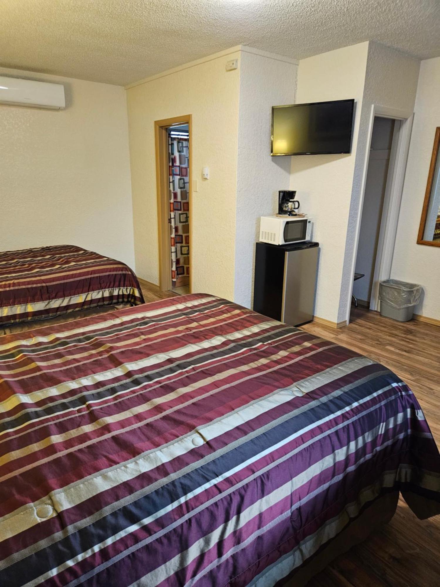 Travel Inn Motel Canon City Ngoại thất bức ảnh