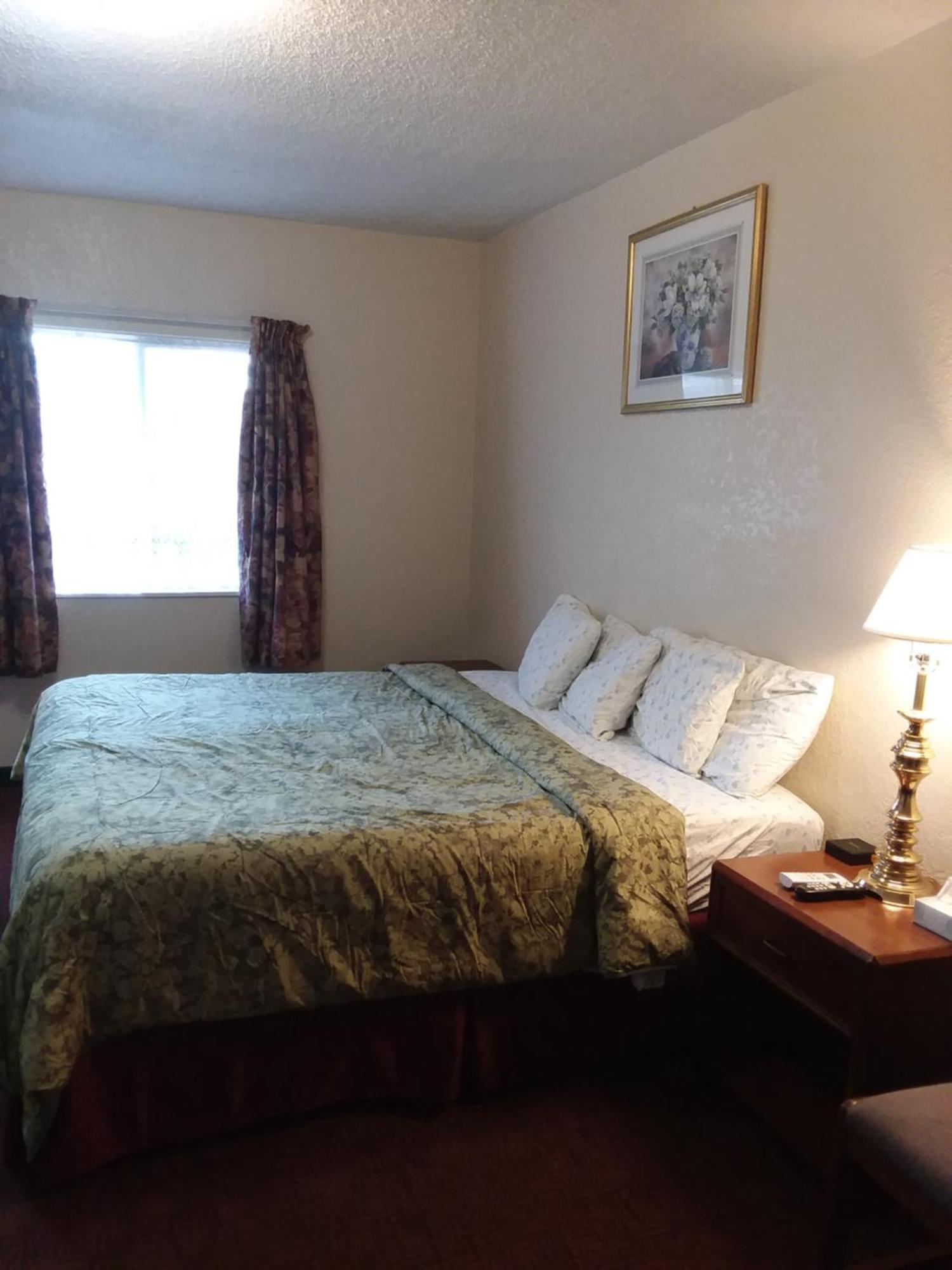 Travel Inn Motel Canon City Ngoại thất bức ảnh