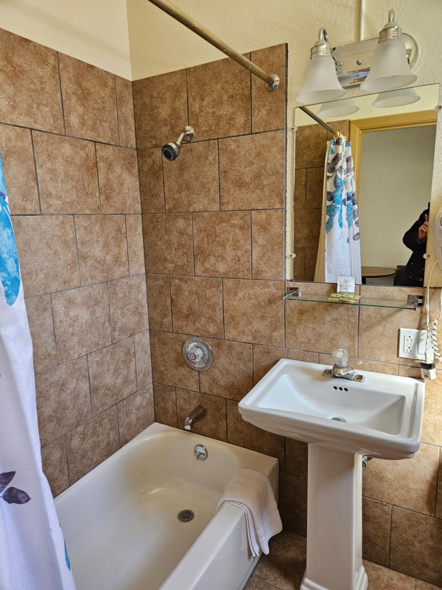 Travel Inn Motel Canon City Ngoại thất bức ảnh