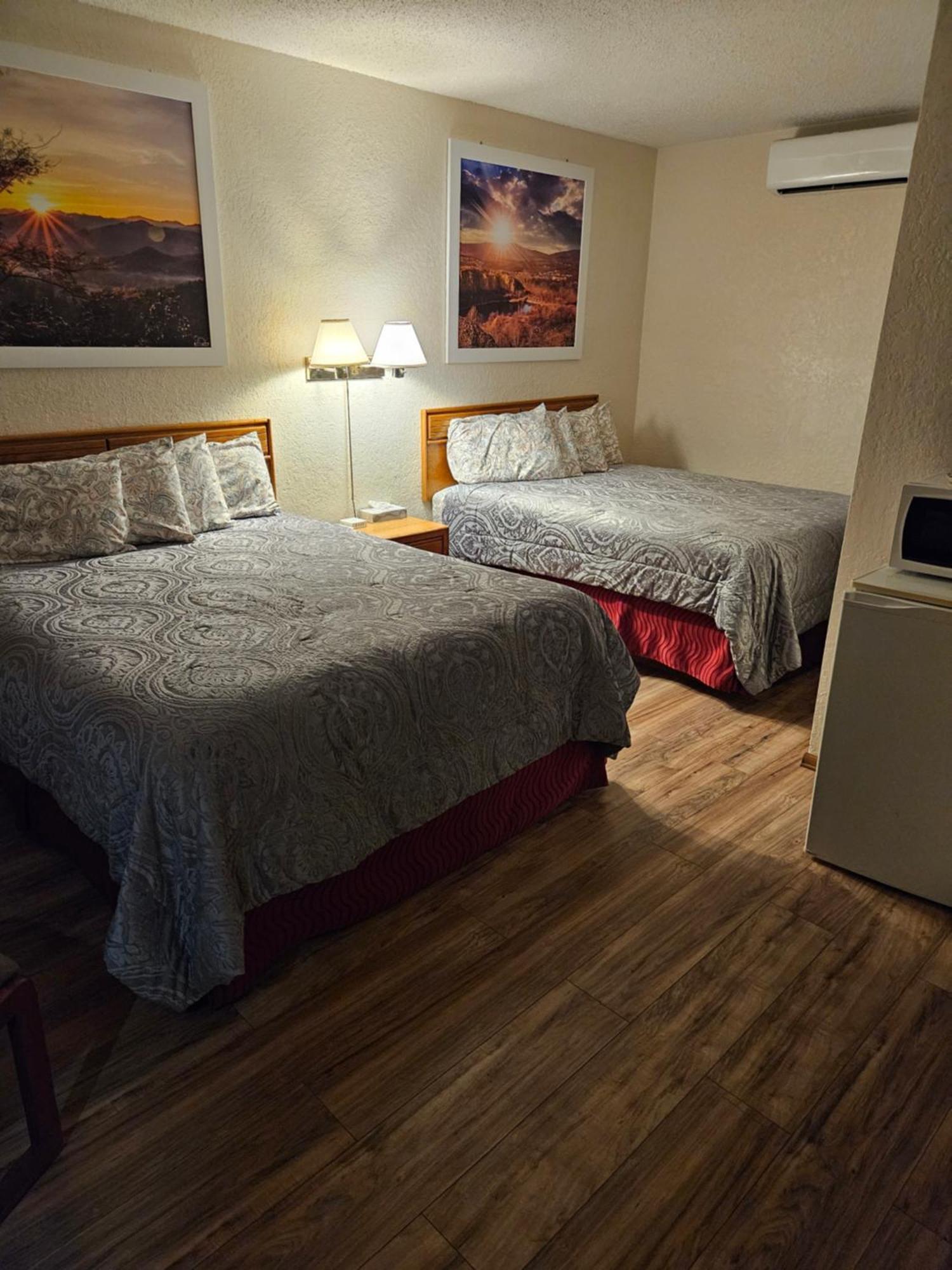 Travel Inn Motel Canon City Ngoại thất bức ảnh